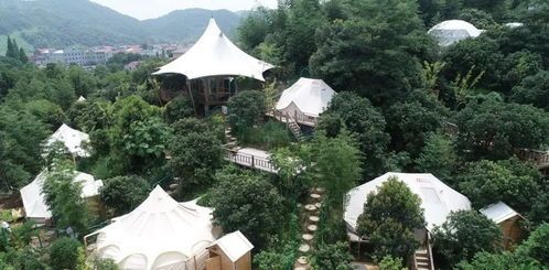 星空下的奢华与实惠:海南户外酒店价格全解析